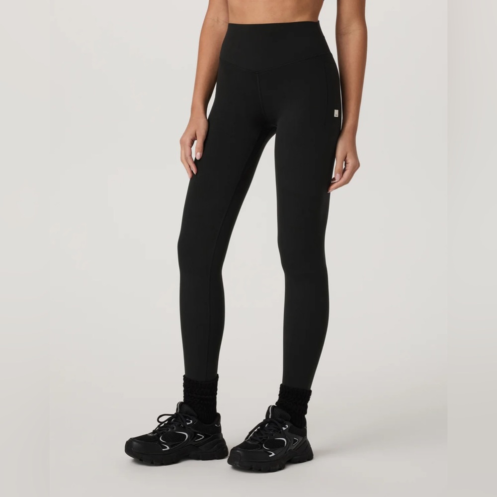 Vuori Black High-Rise Leggings